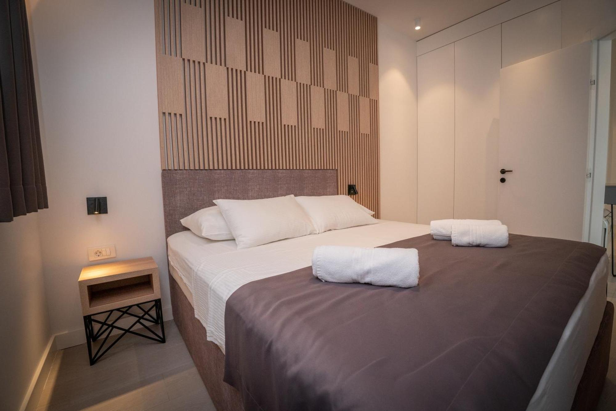 Malo More Resort Arbanija ภายนอก รูปภาพ